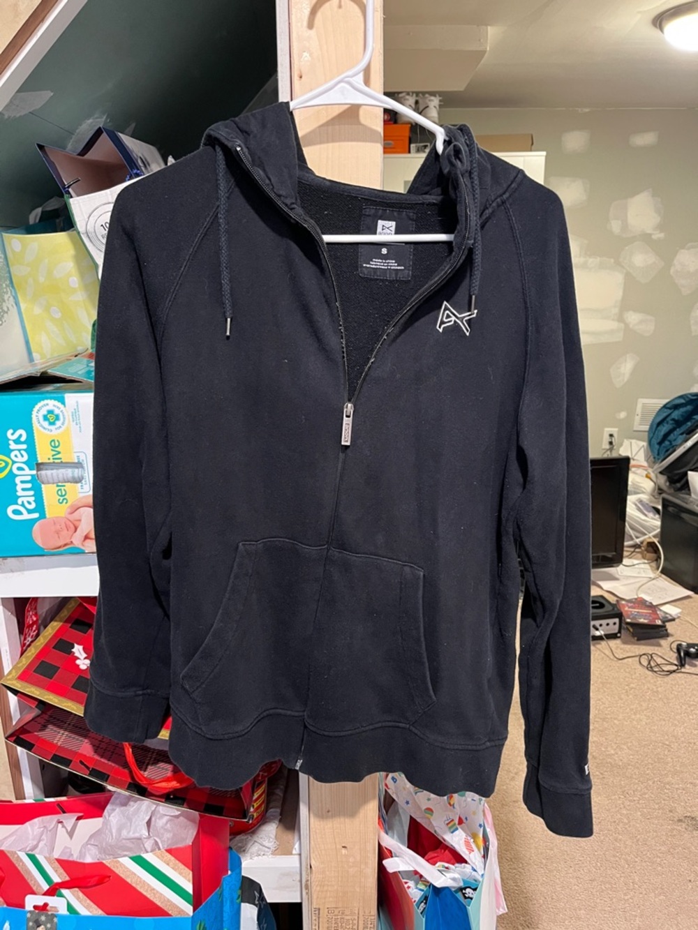 Men's Black Zip-Up Hoodie - Unbranded